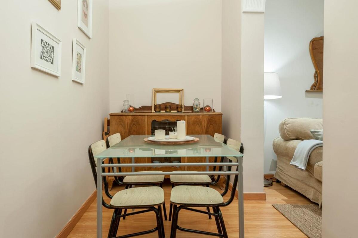 Charming Close To Royal Palace - Rolland