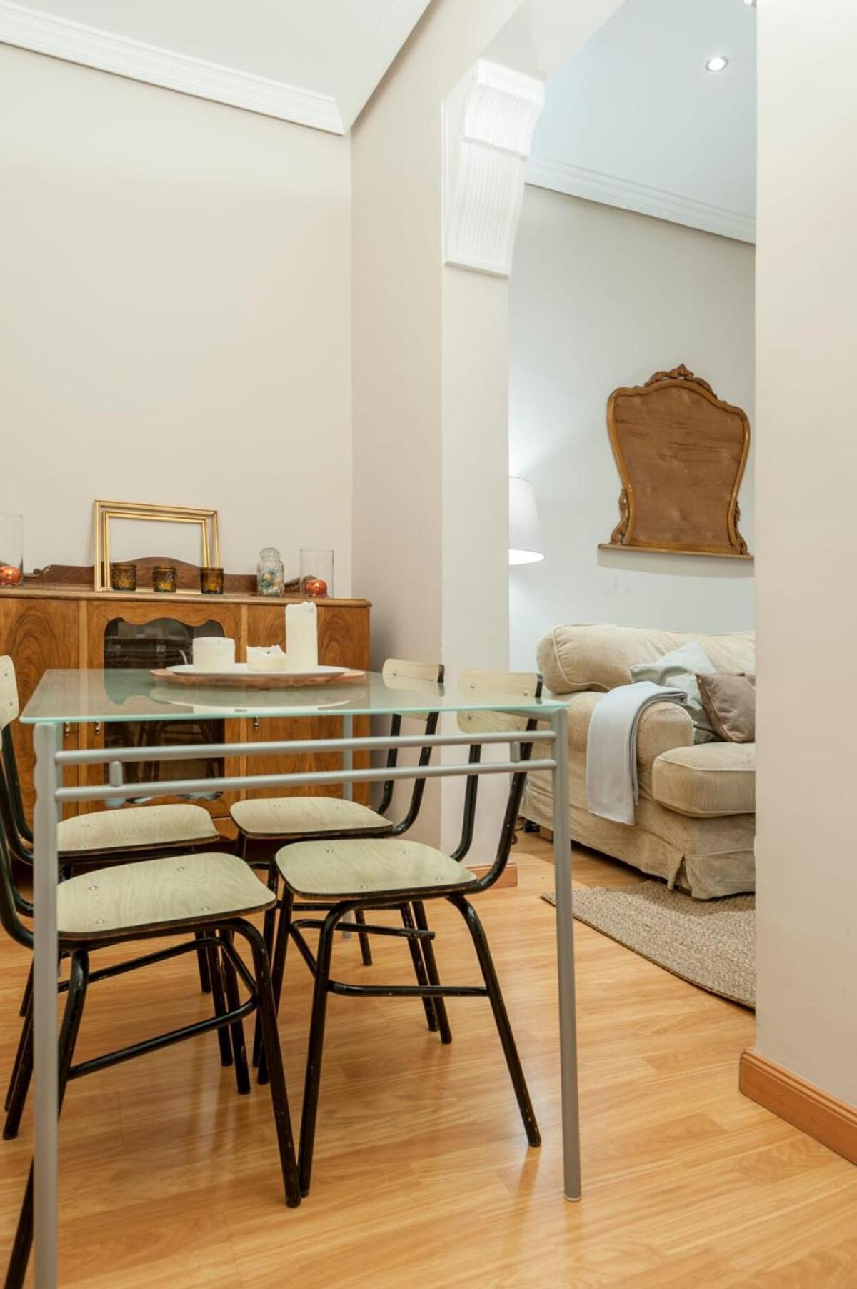 Charming Close To Royal Palace - Rolland Appartement